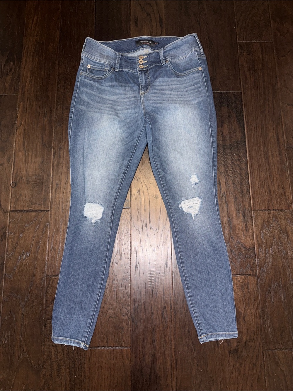 Torrid High-Rise Distressed Women’s Jegging Jeans - Light Blue Size 14